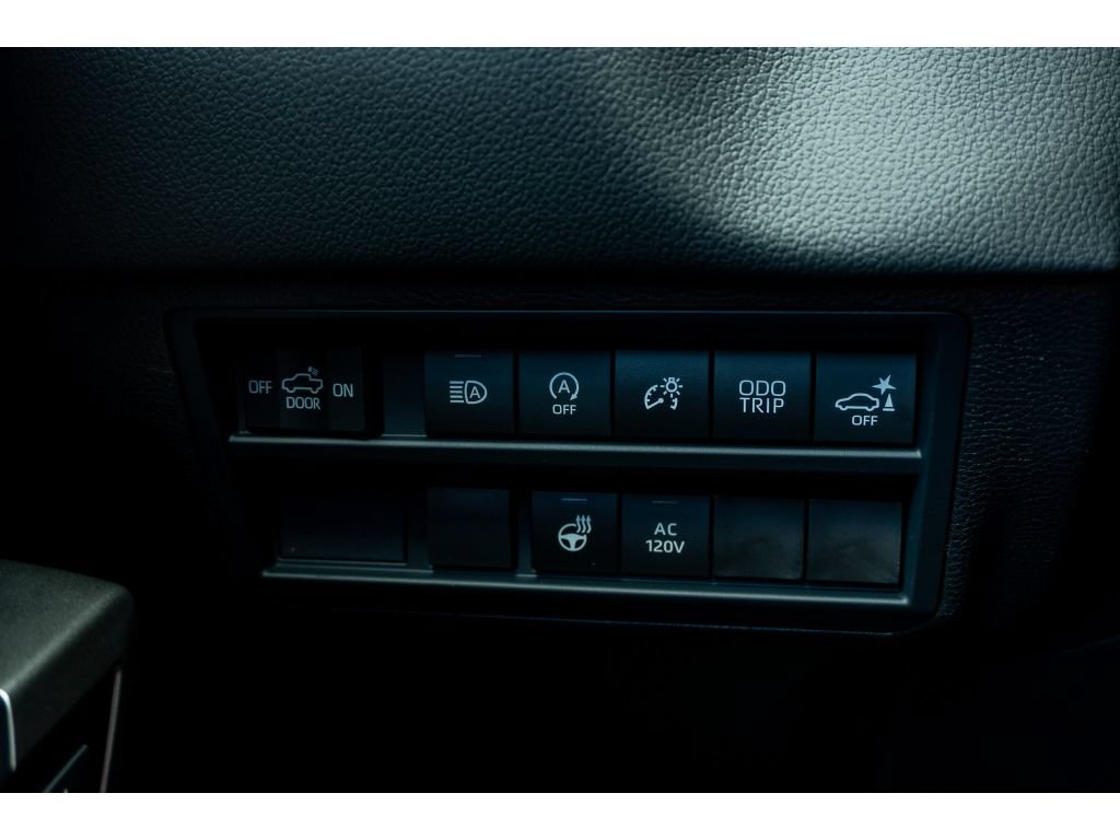Used 2026 Toyota Tundra Limited RWD image 29