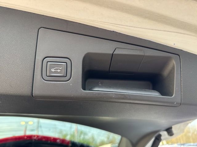 Certified 2023 Cadillac XT5 Premium Luxury AWD/4WD image 21