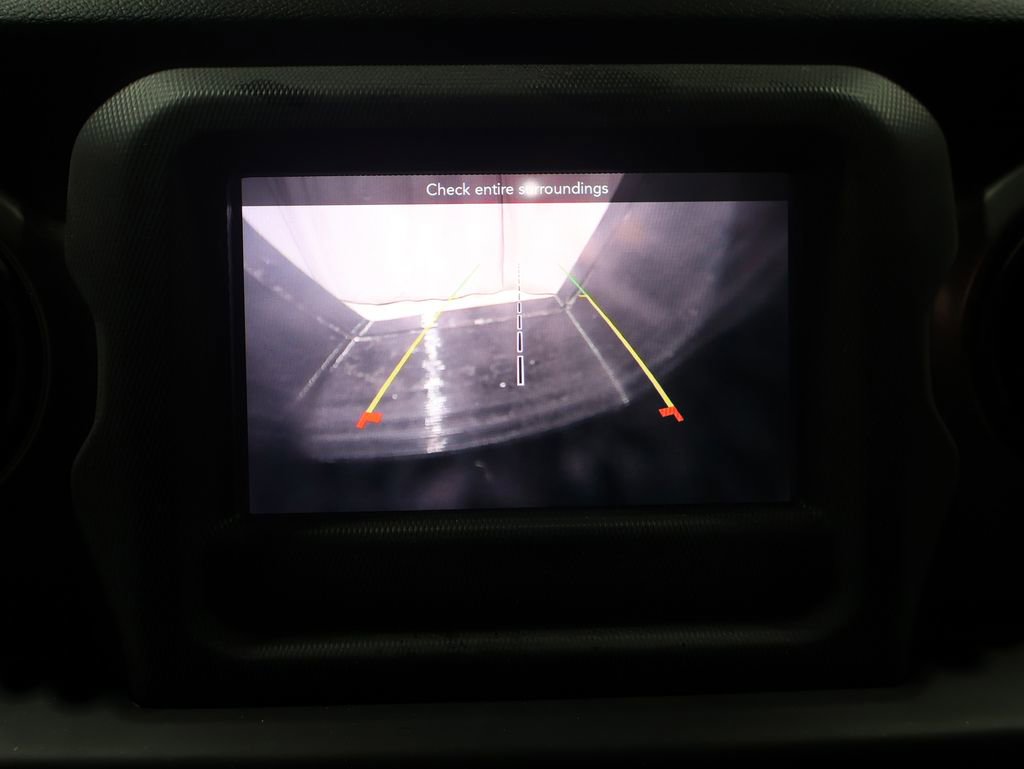 Used 2022 Jeep Wrangler Sport image 21