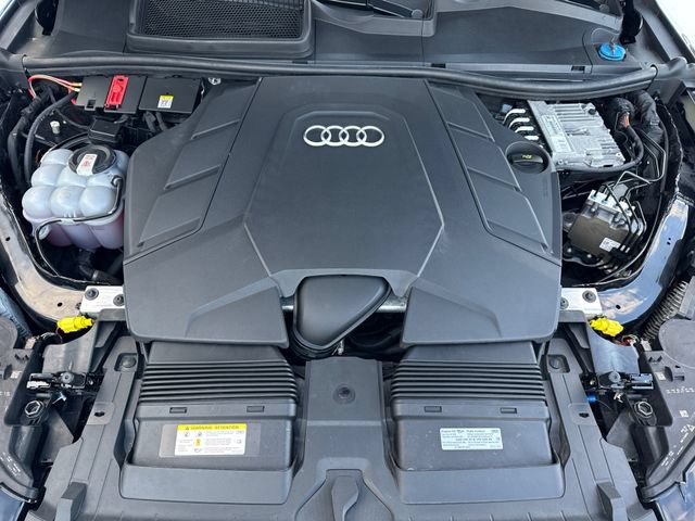 Used 2021 Audi Q7 3.0T Prestige AWD/4WD image 27