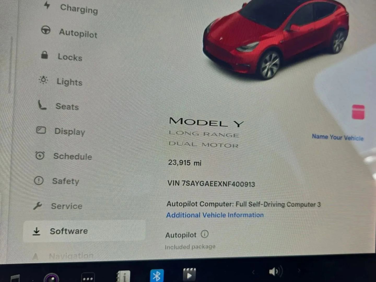 Used 2022 Tesla Model Y Long Range image 7