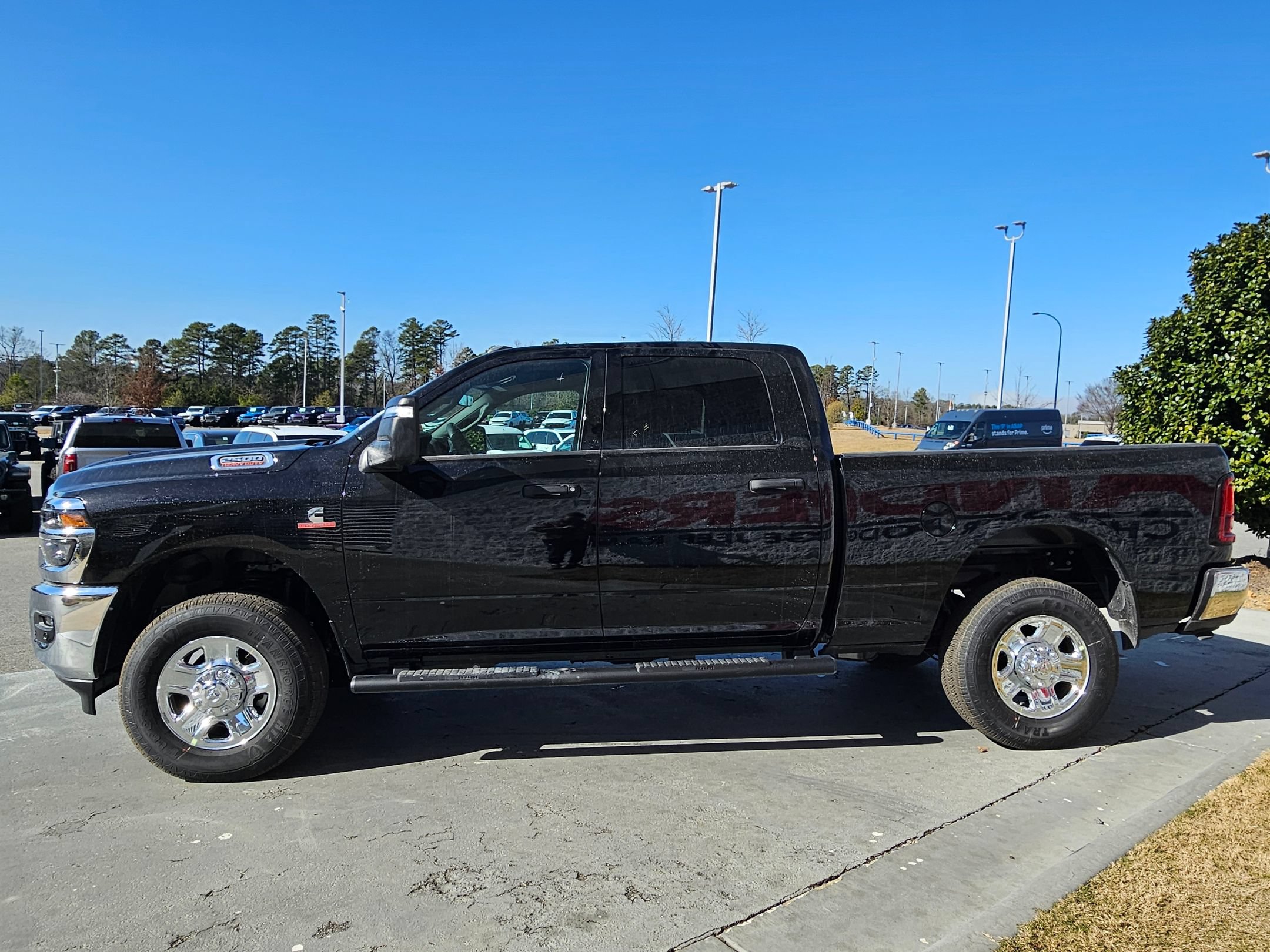New 2026 RAM 2500 Tradesman AWD/4WD image 4