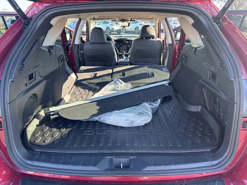Certified 2023 Subaru Outback Limited image 17