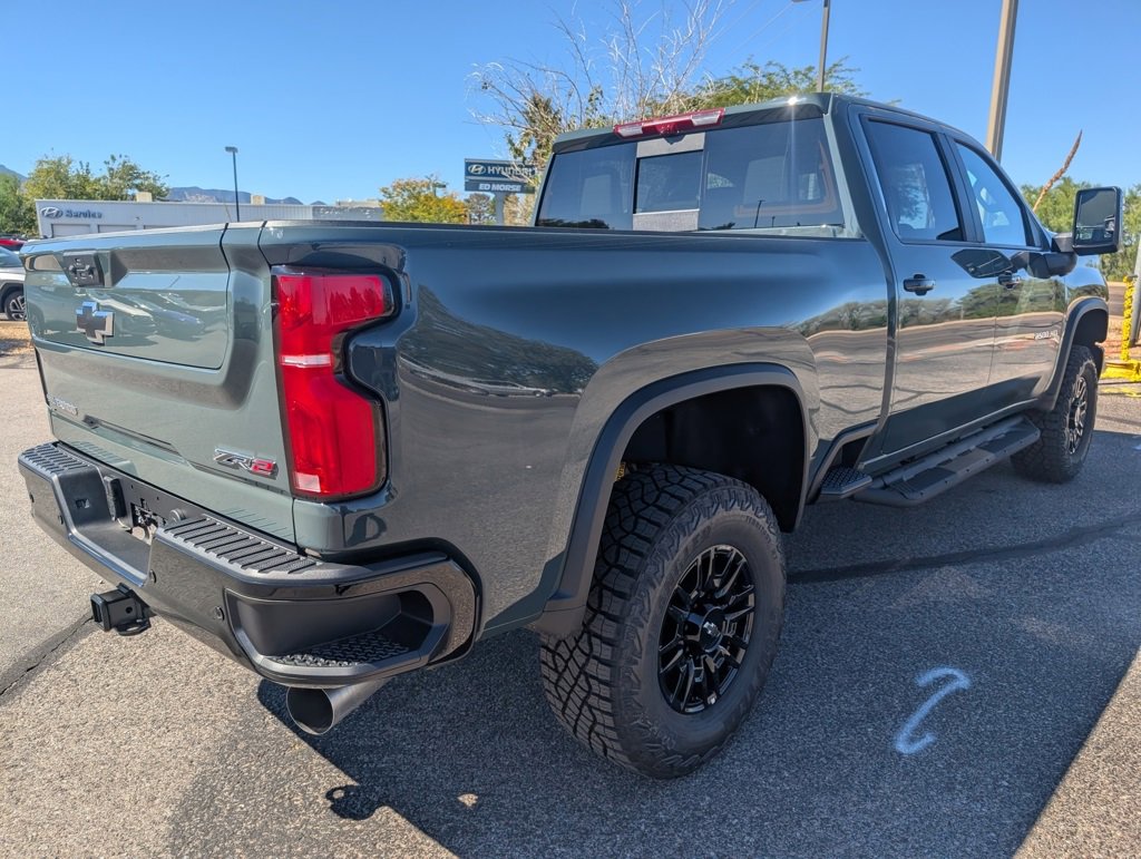 New 2026 Chevrolet Silverado 2500 ZR2 image 5