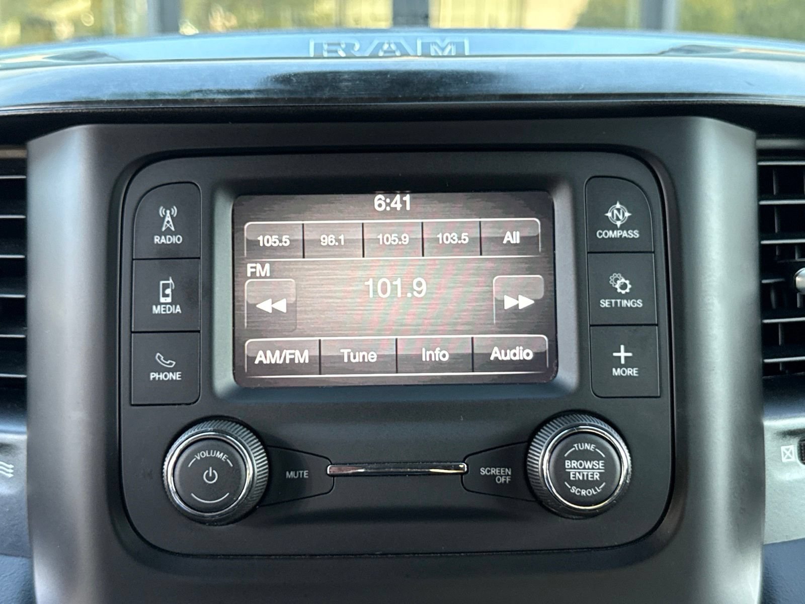 Used 2020 RAM 2500 Big Horn AWD/4WD image 33