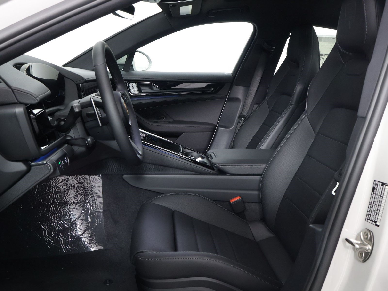 New 2026 Porsche Panamera RWD image 5
