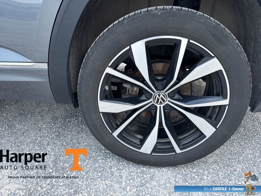 Used 2025 Volkswagen Atlas SEL Premium R-Line AWD/4WD image 20