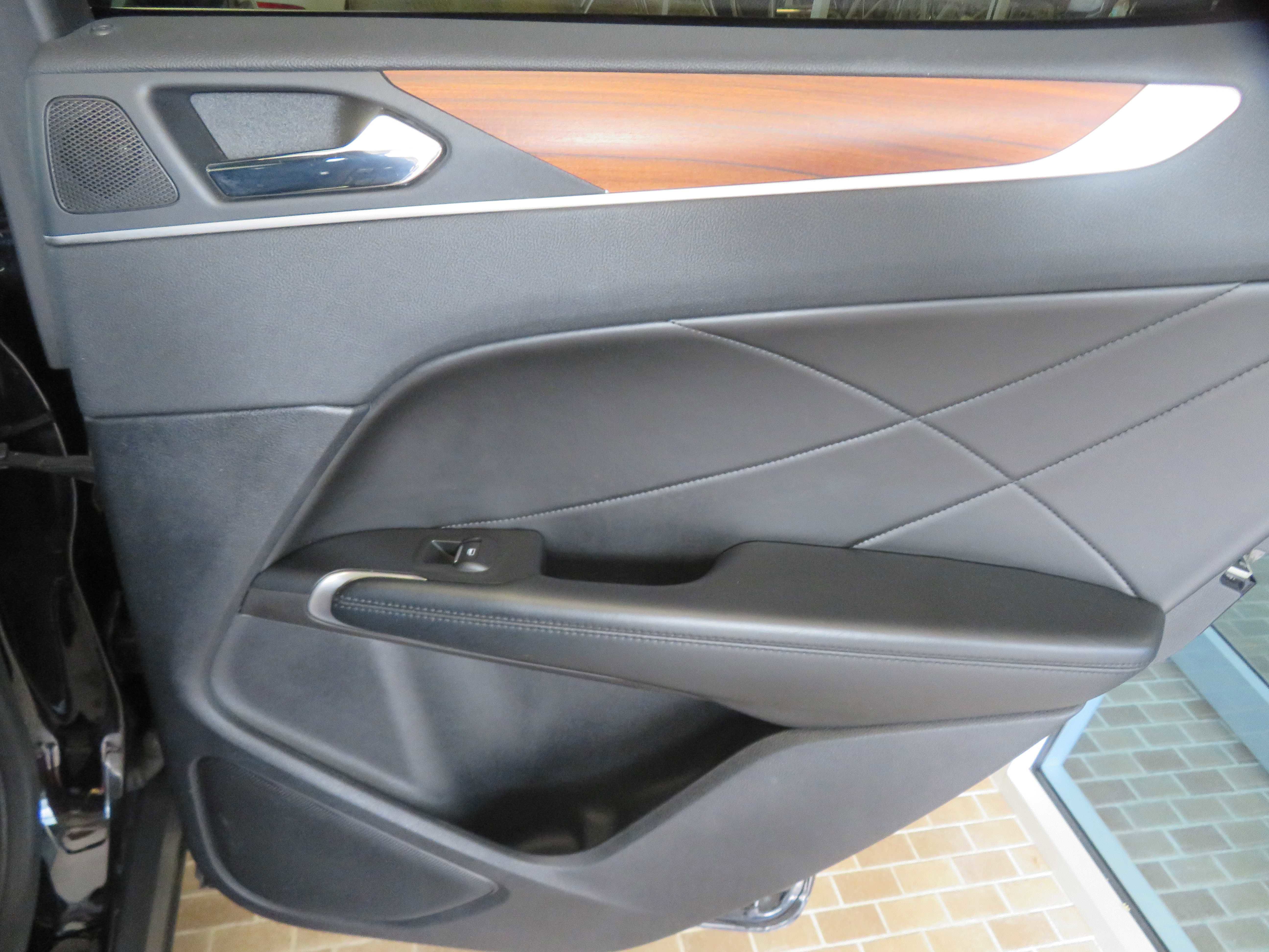 Used 2019 Lincoln MKC Reserve w/ MKC Climate Package image 29