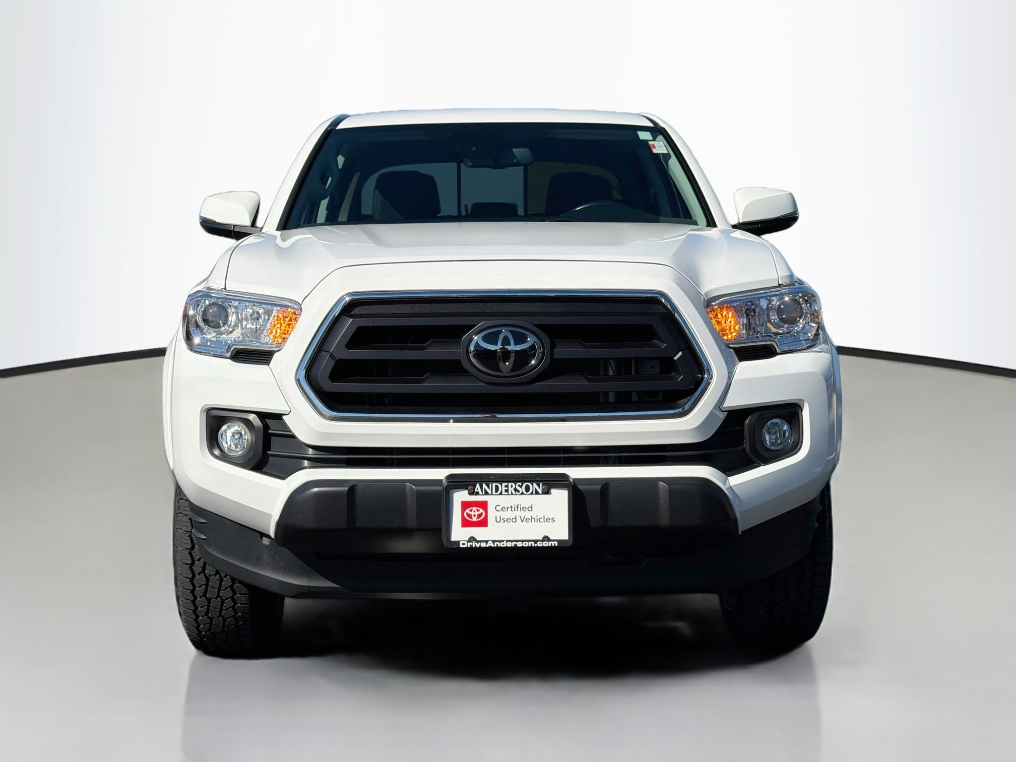 Certified 2023 Toyota Tacoma SR5 w/ Technology Package AWD/4WD image 5