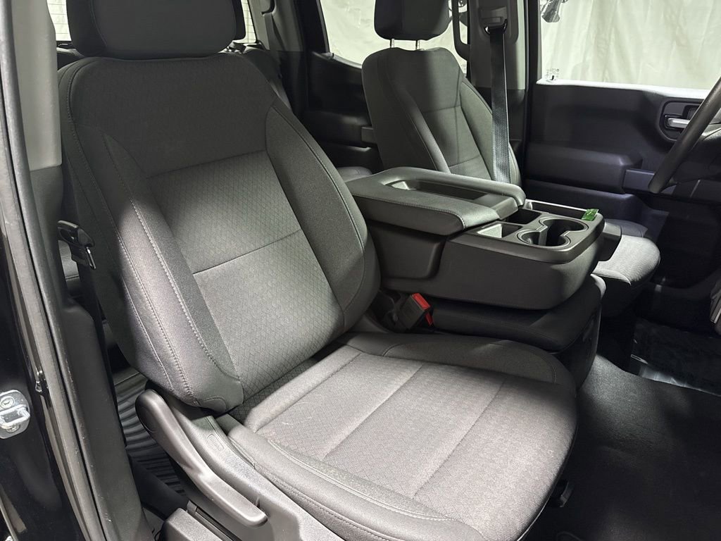 Used 2022 Chevrolet Silverado 1500 Custom image 10