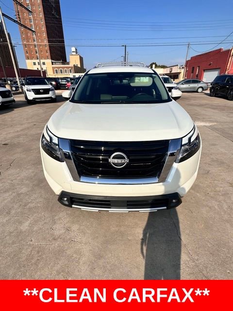 Certified 2022 Nissan Pathfinder SL AWD/4WD image 2
