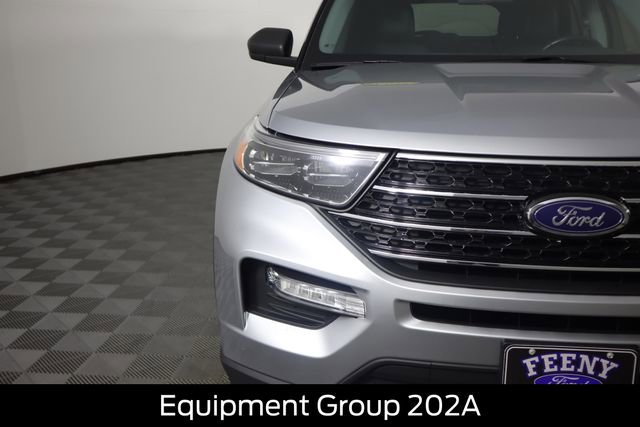 Used 2020 Ford Explorer XLT w/ Equipment Group 202A image 15
