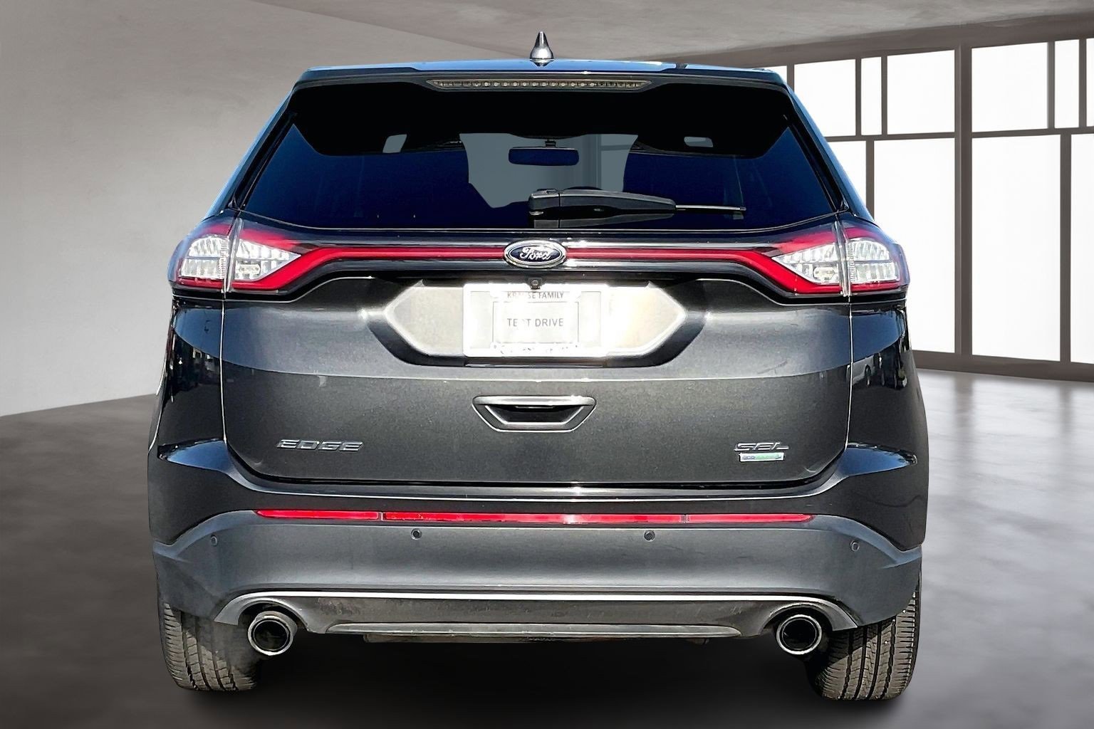 Used 2018 Ford Edge SEL w/ Equipment Group 201A image 5