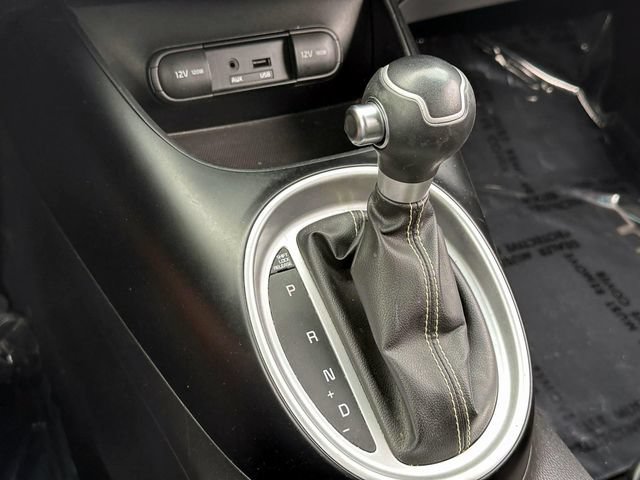 Used 2014 Kia Soul + FWD image 24
