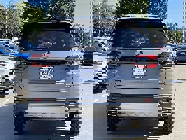 New 2025 Honda Pilot Touring image 5