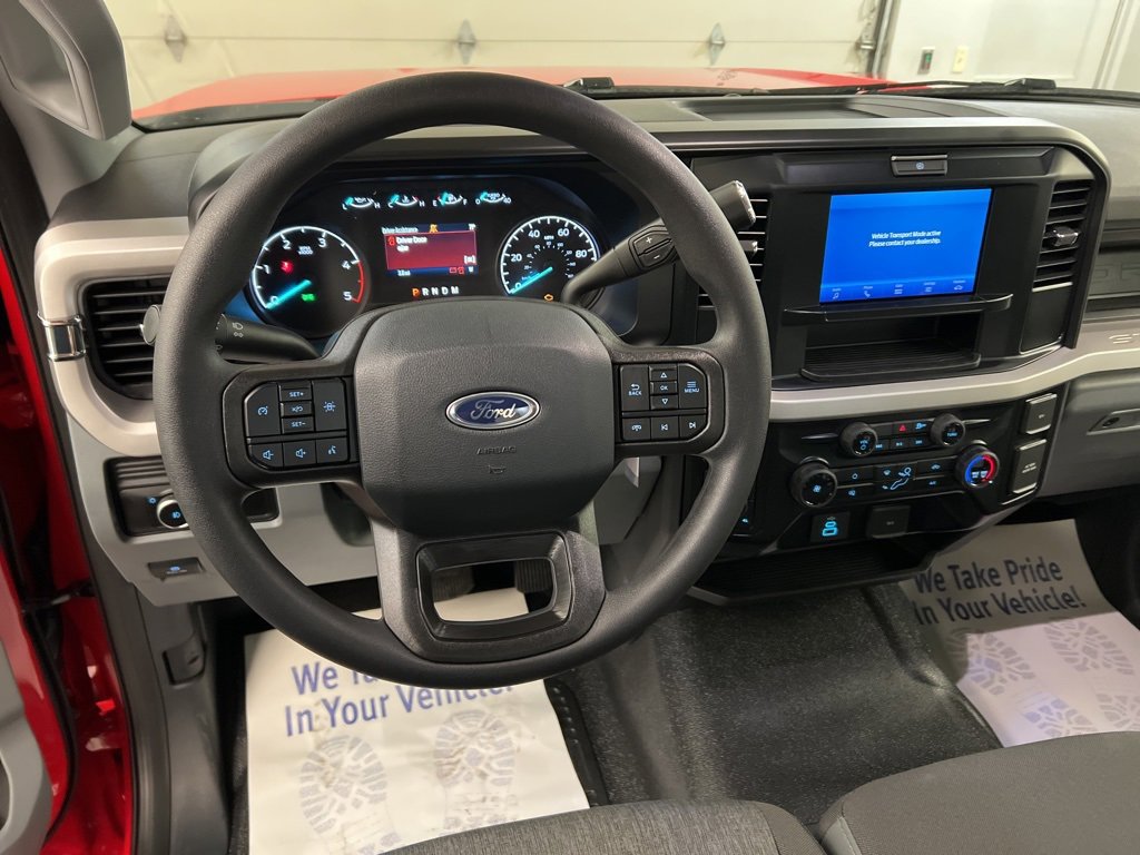 New 2025 Ford F550 4x4 Regular Cab Super Duty image 8