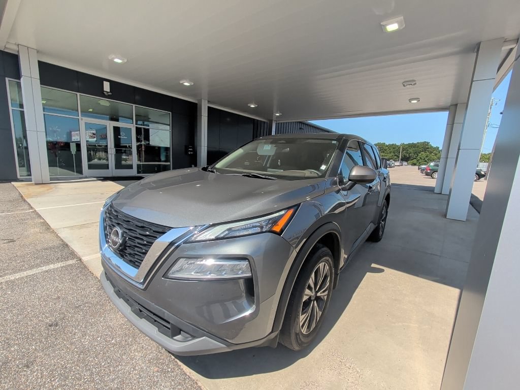 Used 2023 Nissan Rogue SV FWD image 1