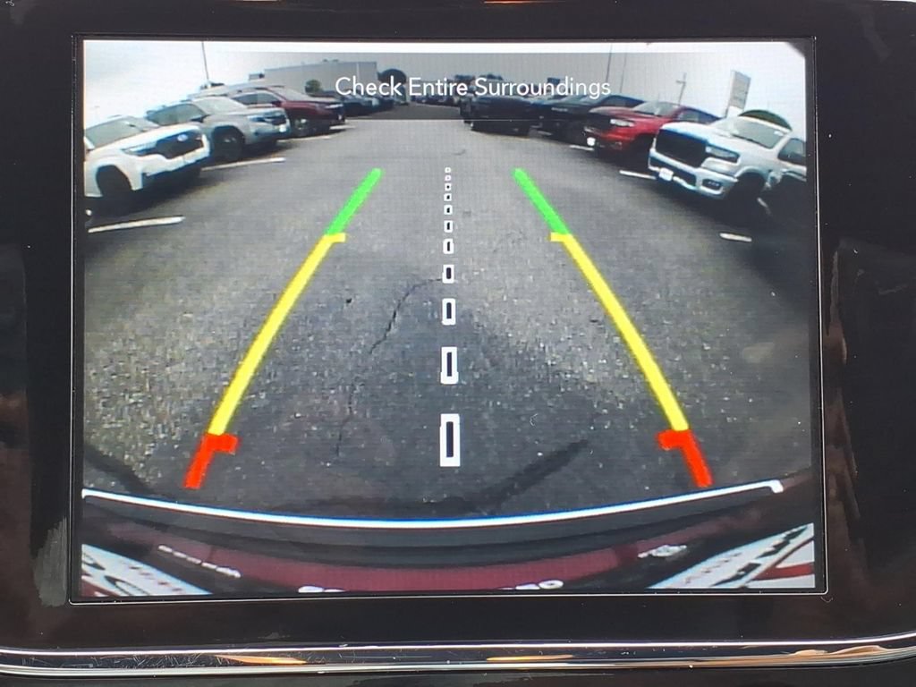 Used 2021 Jeep Grand Cherokee Limited AWD/4WD image 10