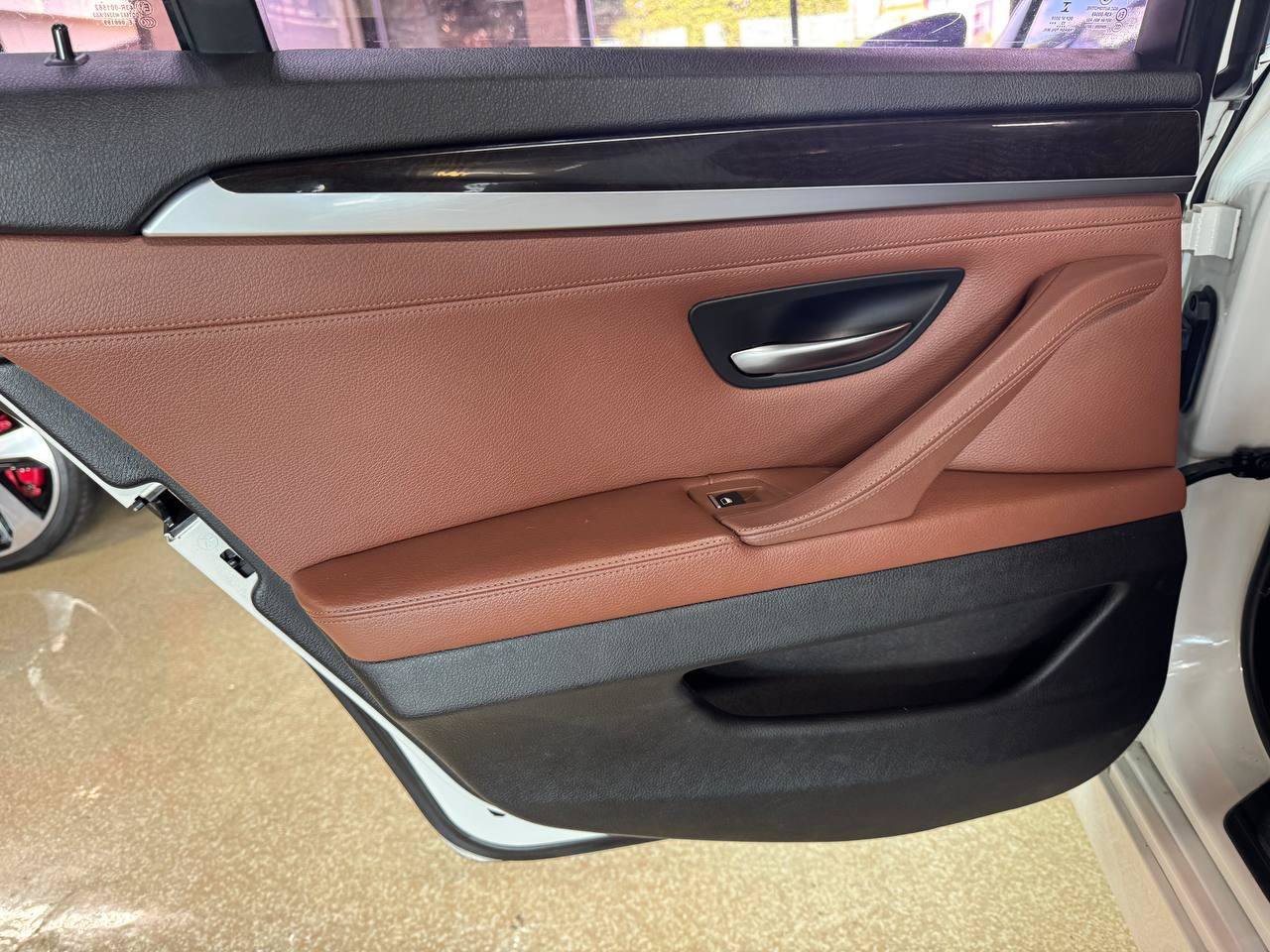 Used 2014 BMW 535i Sedan RWD image 14