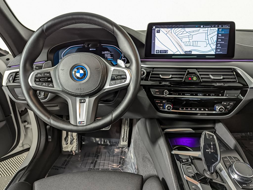 Certified 2023 BMW 530e xDrive w/ Premium Package image 23