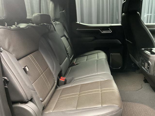 New 2026 Chevrolet Silverado 1500 High Country w/ Midnight Edition image 15