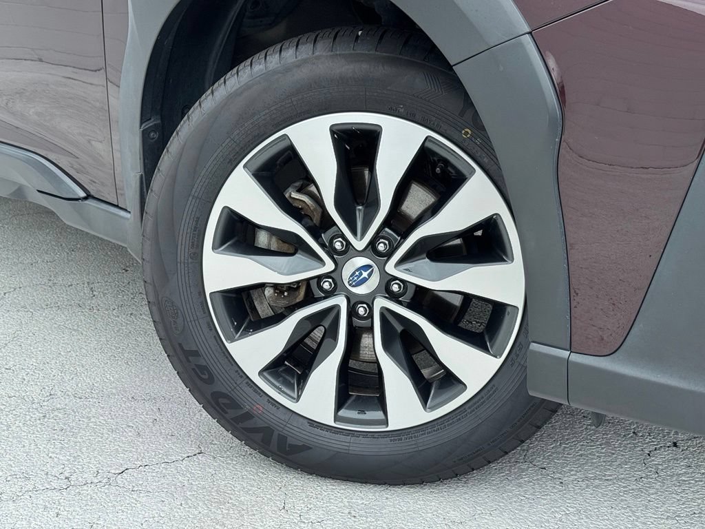 Used 2023 Subaru Outback Touring XT AWD/4WD image 8