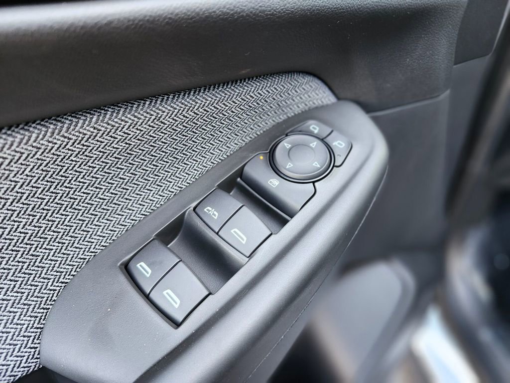 New 2026 Chevrolet TrailBlazer LT w/ LT Cold Weather Package FWD image 15