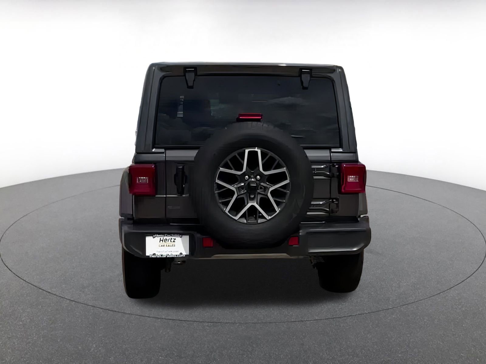 Used 2025 Jeep Wrangler Sahara image 11