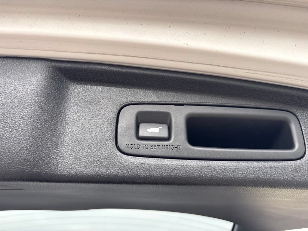 Certified 2025 Honda CR-V EX-L image 12