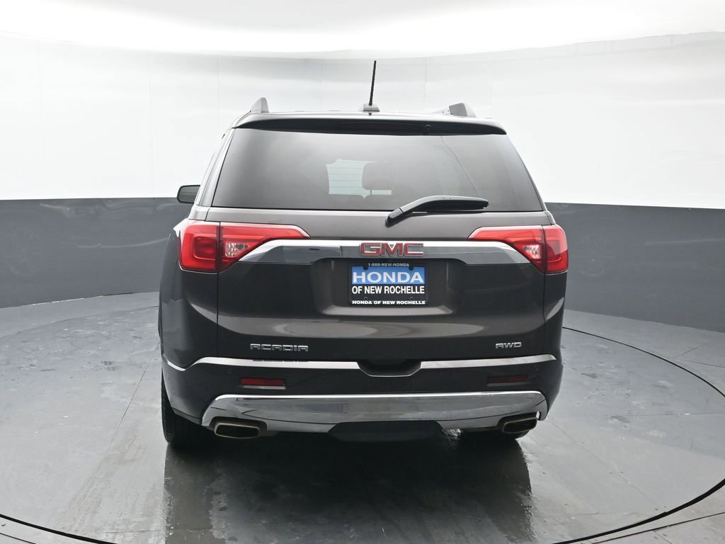 Used 2019 GMC Acadia Denali image 5
