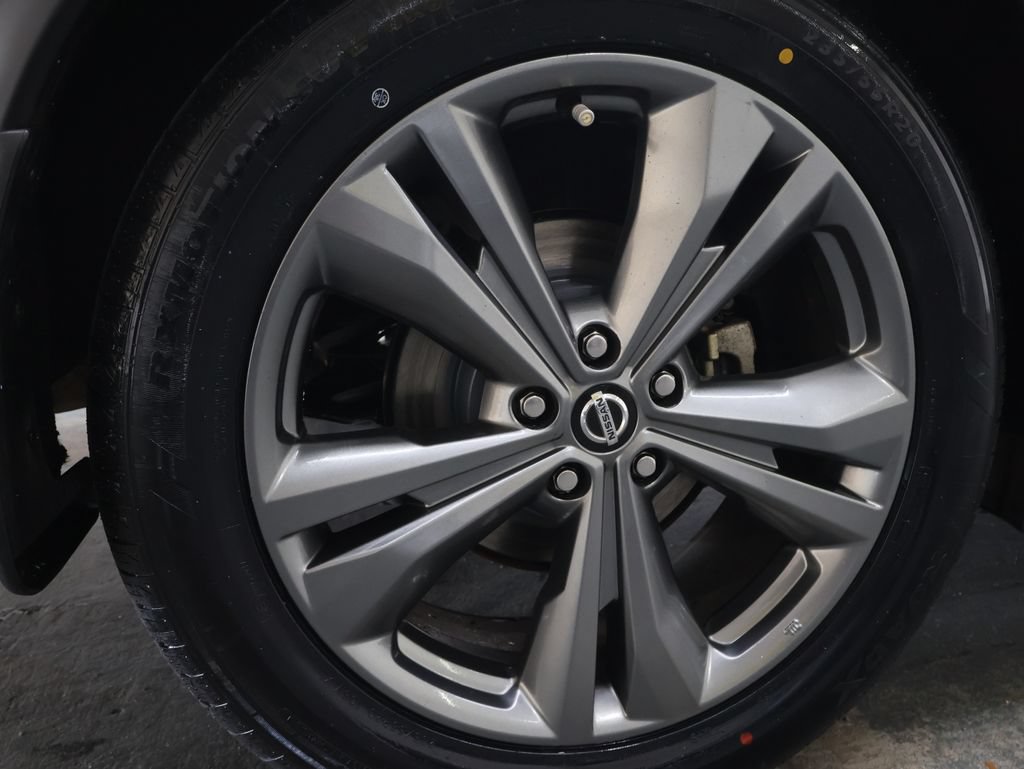 Used 2019 Nissan Murano Platinum w/ Cargo Package FWD image 35