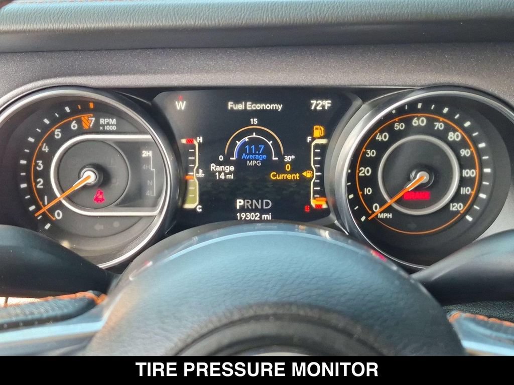 Used 2023 Jeep Gladiator Mojave w/ Cold Weather Group AWD/4WD image 19