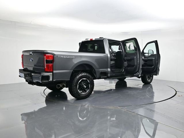 New 2026 Ford F250 Lariat w/ Tremor Off-Road Package image 47