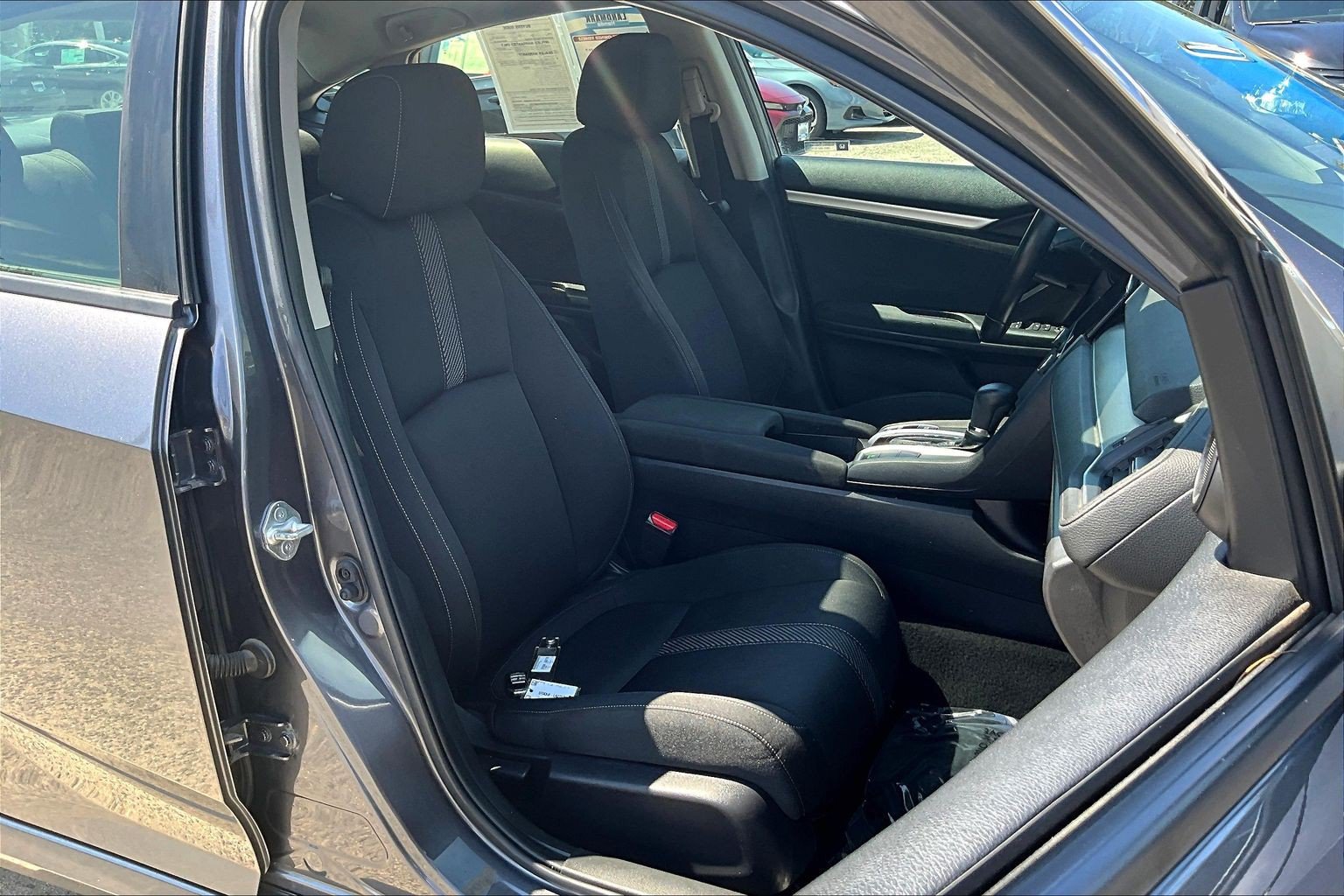 Used 2018 Honda Civic EX-T image 7