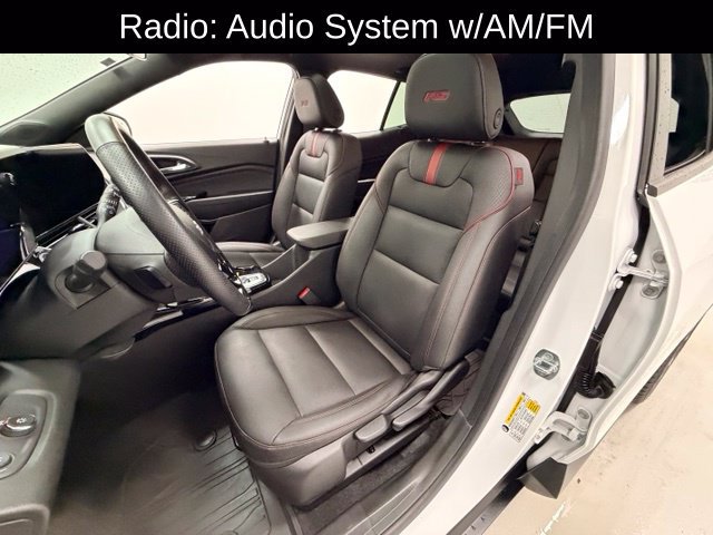 Certified 2024 Chevrolet Trax RS w/ Sunroof Package FWD image 8