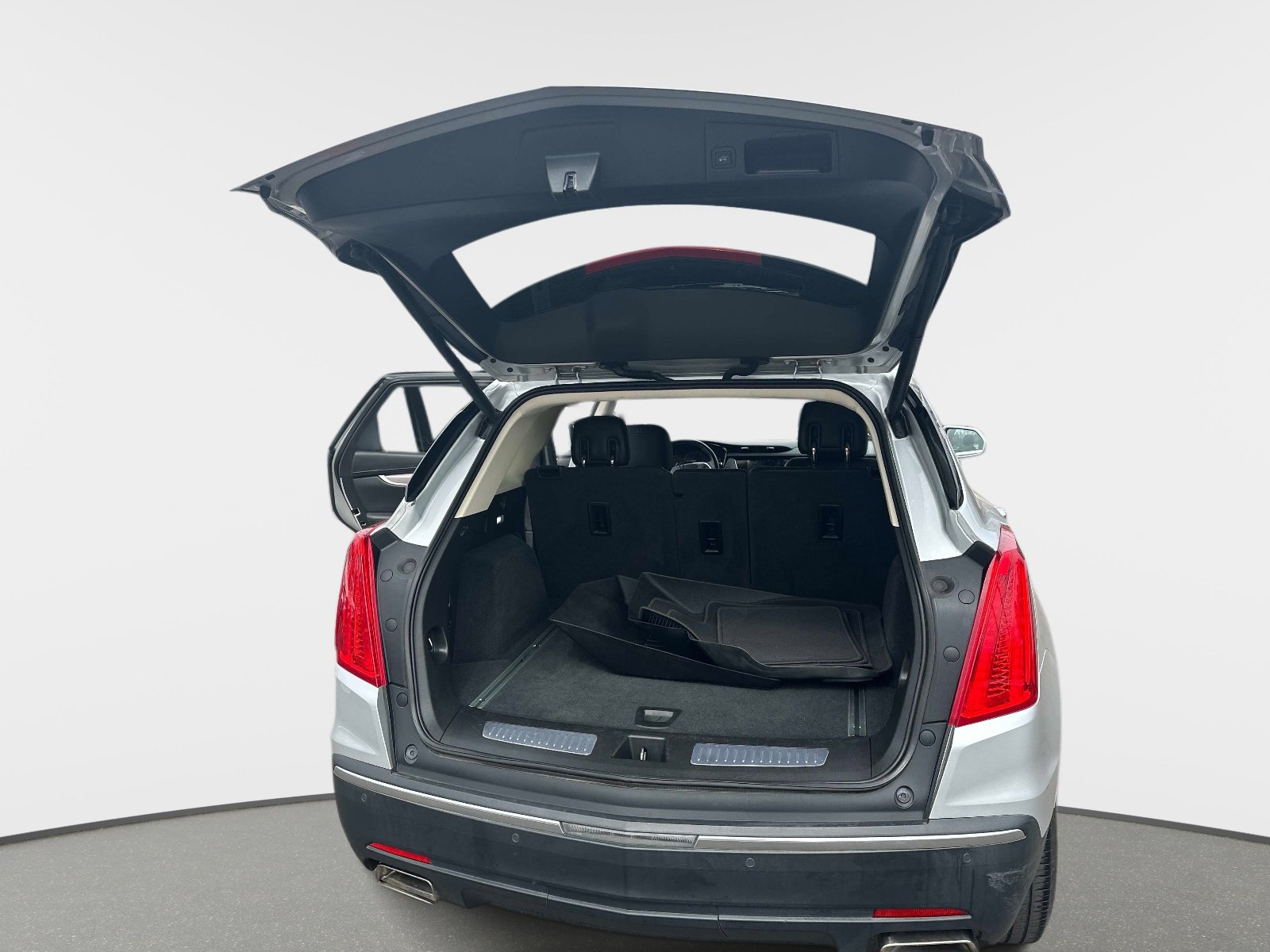 Used 2019 Cadillac XT5 Luxury image 12