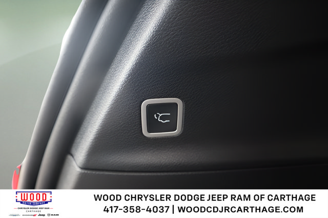 New 2026 Chrysler Voyager LX FWD image 26