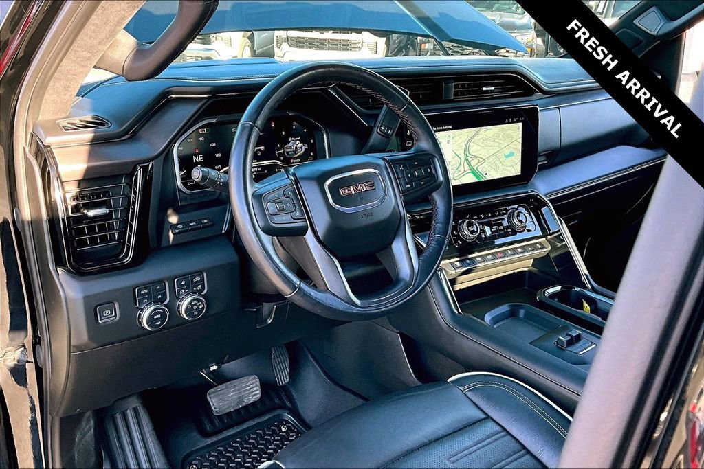 Used 2024 GMC Sierra 2500 AT4X image 17