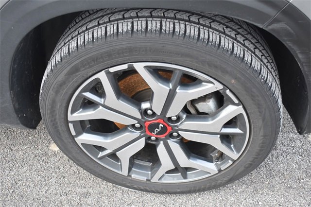 Used 2023 Kia Seltos SX w/ SX Sunroof Package image 11