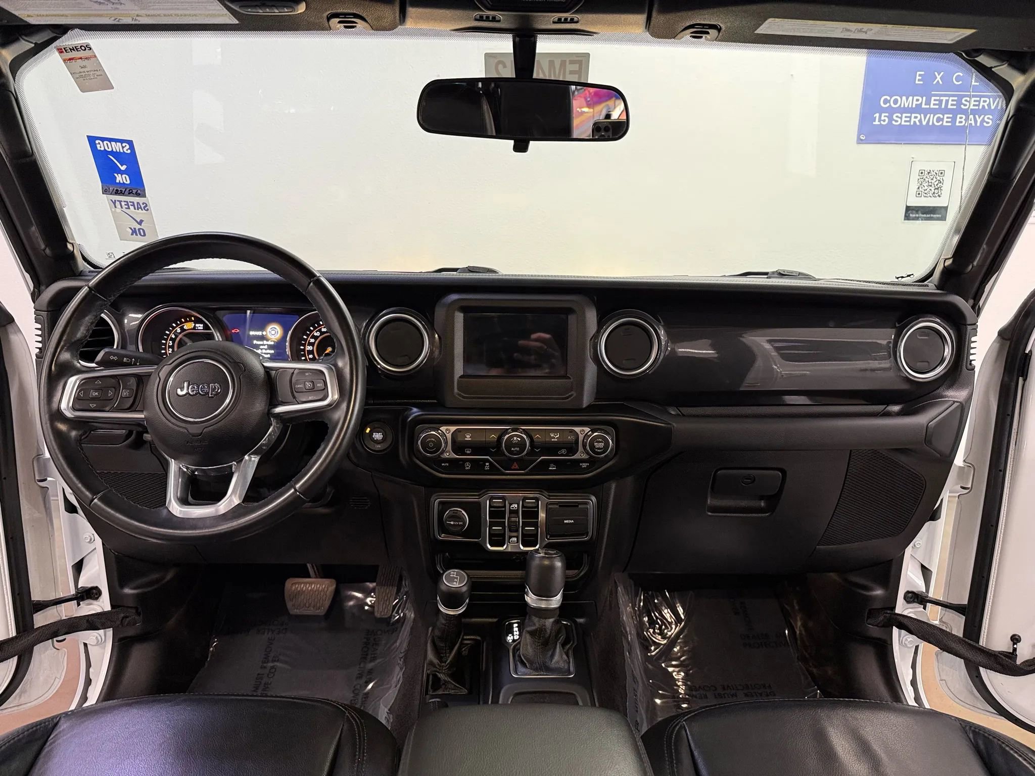 Used 2021 Jeep Wrangler Unlimited Sahara image 9