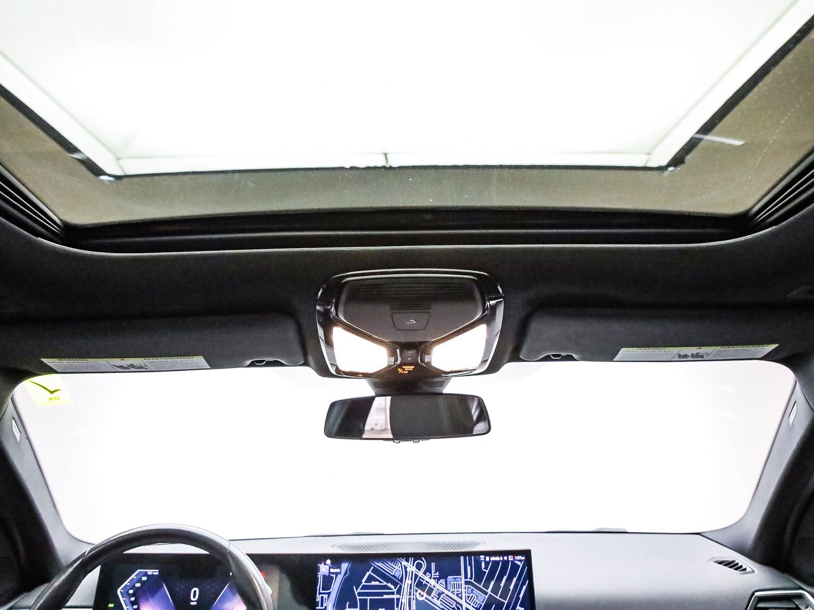 Used 2024 BMW 330i xDrive Sedan w/ Convenience Package AWD/4WD image 17