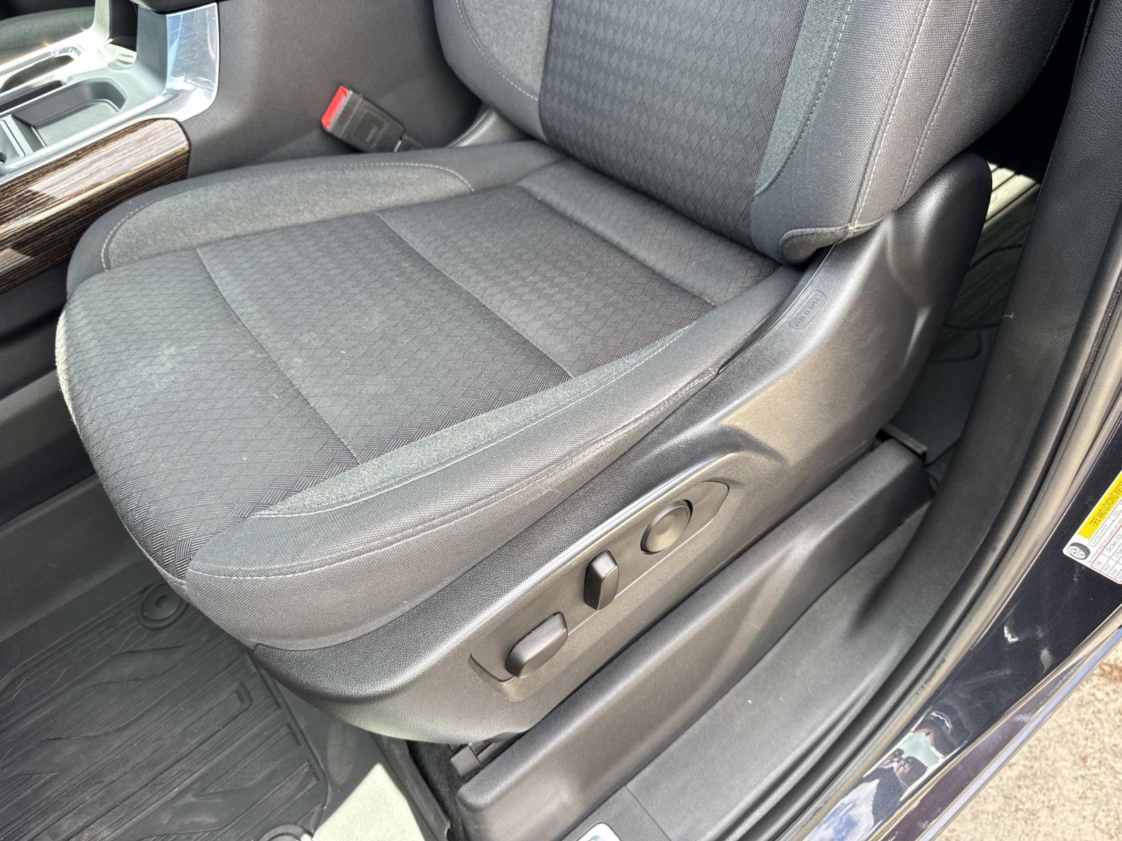 Used 2023 GMC Sierra 1500 Elevation image 16