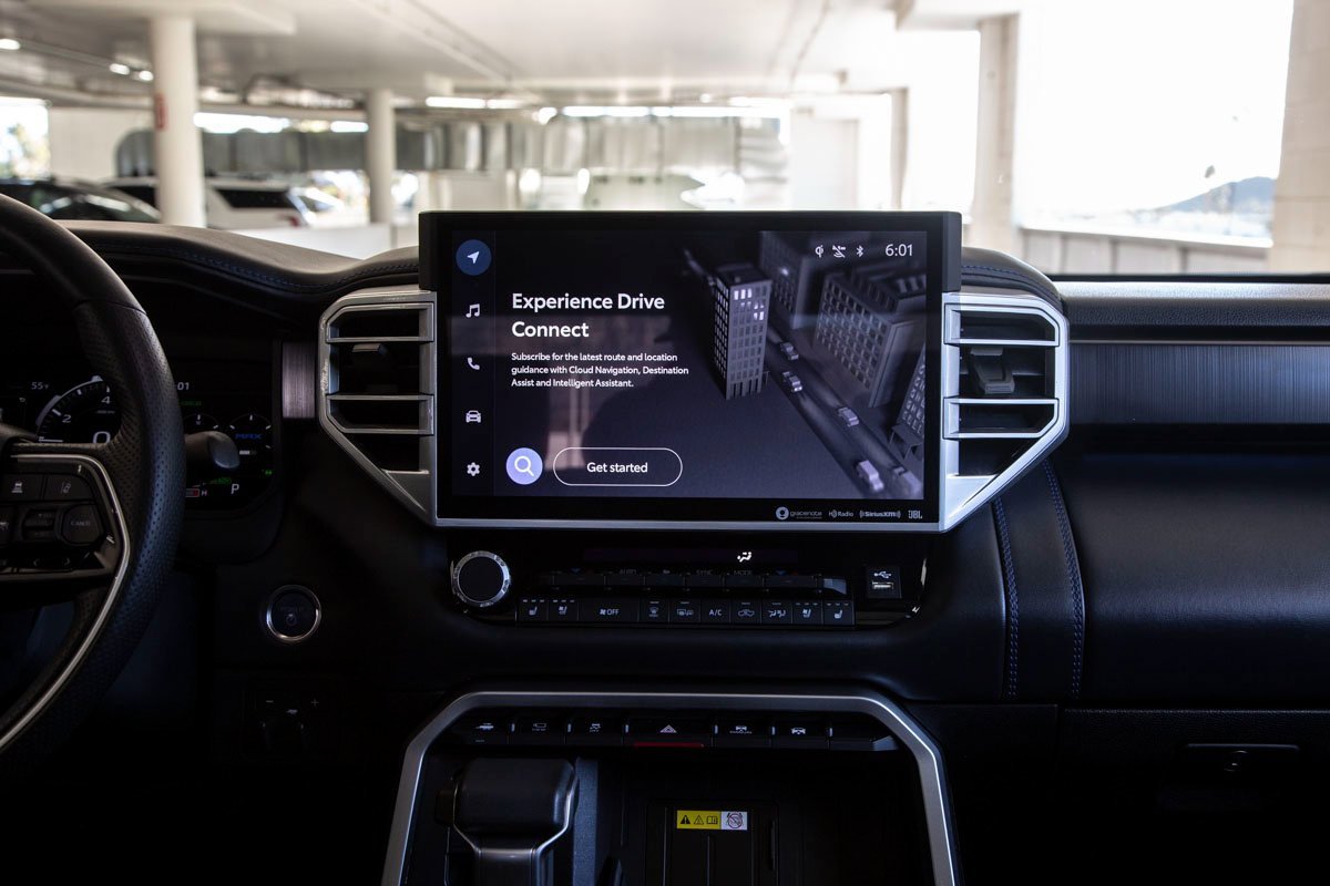 Used 2022 Toyota Tundra Platinum image 12