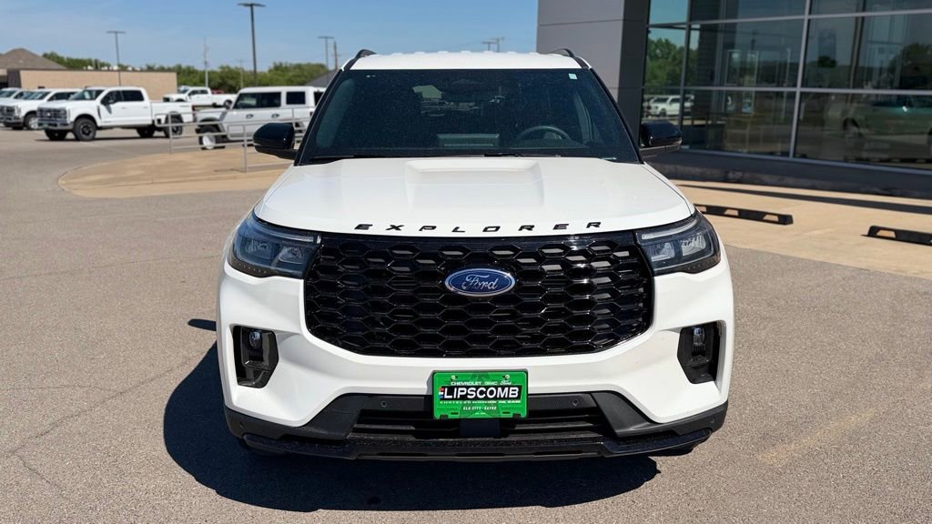 Used 2025 Ford Explorer ST-Line w/ Premium Package RWD image 6