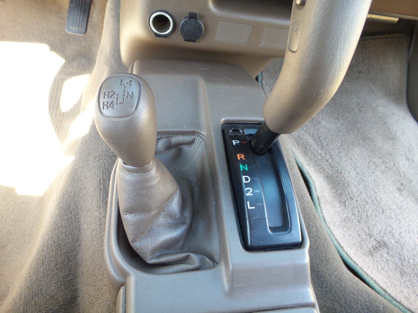 Used 2004 Toyota Tacoma DoubleCab V6 Auto 4WD image 44