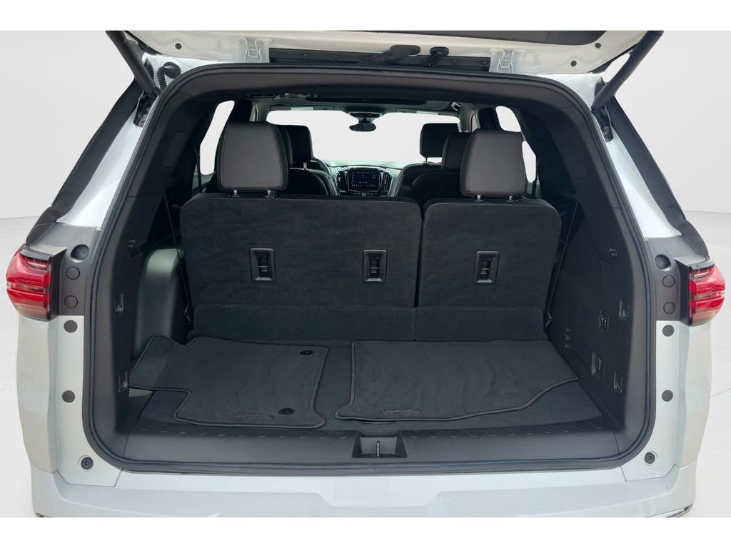 Used 2023 Chevrolet Traverse High Country image 20