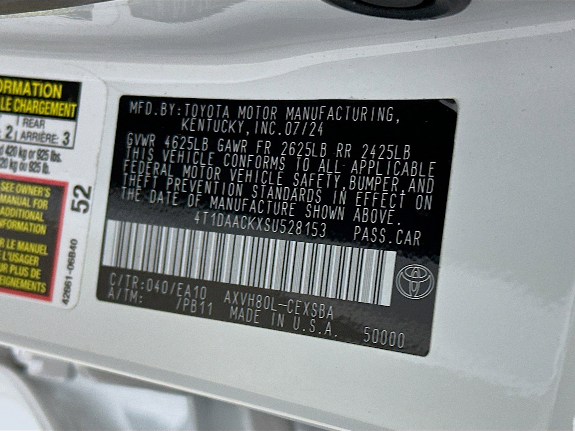 Used 2025 Toyota Camry SE image 12