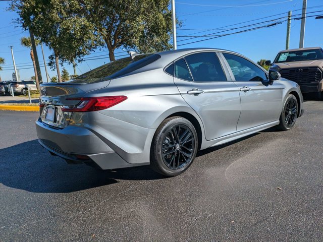 New 2026 Toyota Camry SE FWD image 4