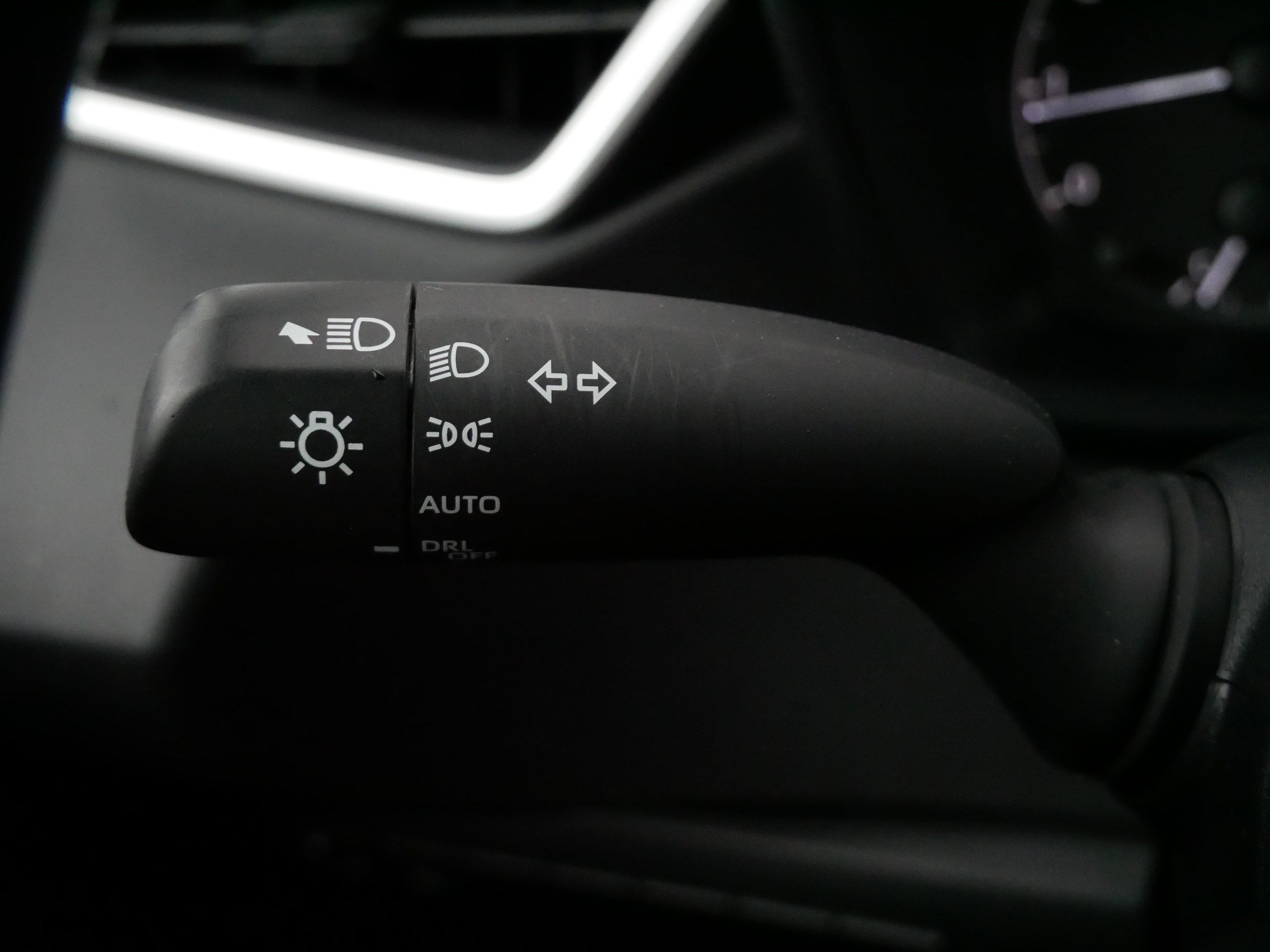 Certified 2024 Toyota Corolla LE FWD image 20