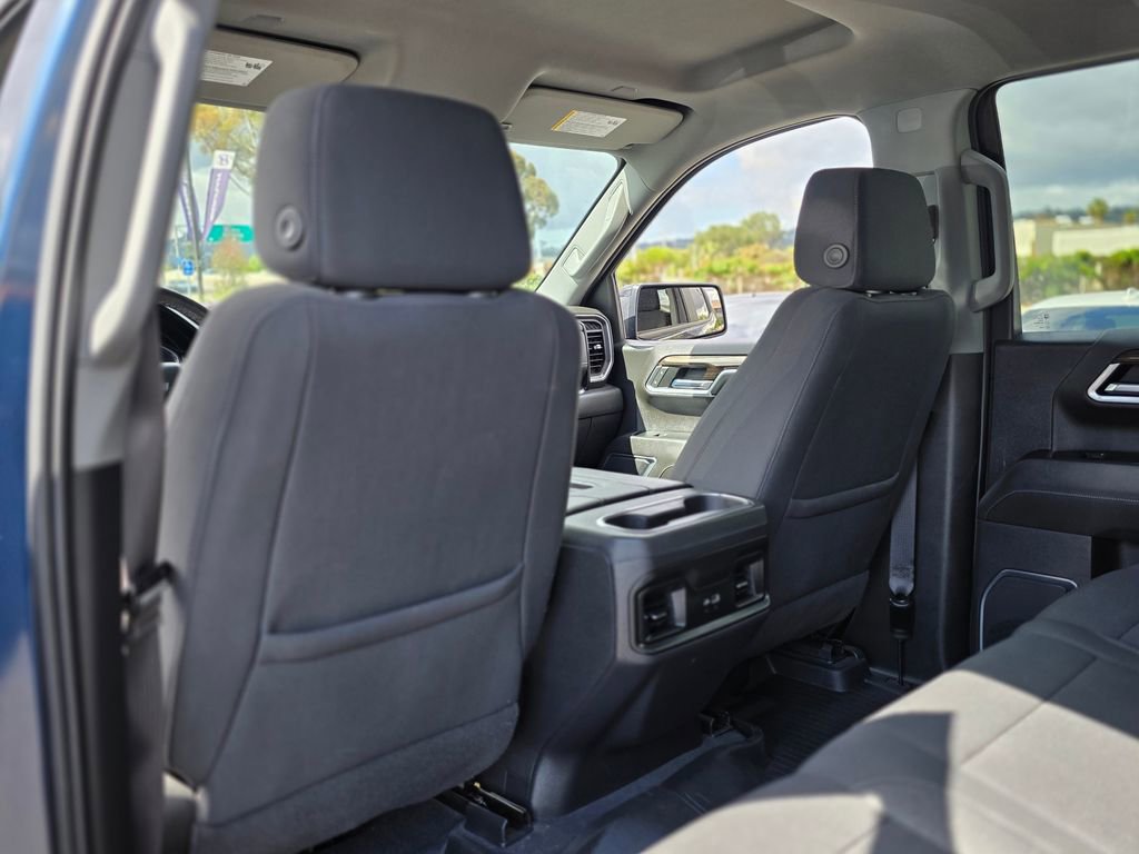 Used 2022 Chevrolet Silverado 1500 LT Trail Boss AWD/4WD image 16